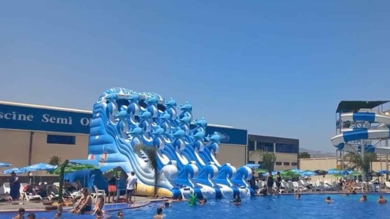 L’aqua parc de l’hôtel The Best Titanic n’est pas fermé